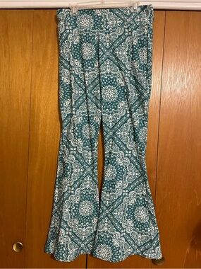 Teal & White Printed Flared Pants